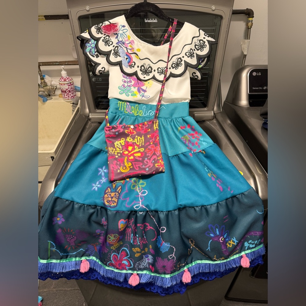 Disney Mirabel Dress - Encanto - size 5/6